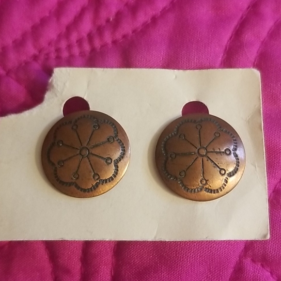 *Sold* Vintage Earring Lot of 4 - Picture 3 of 10